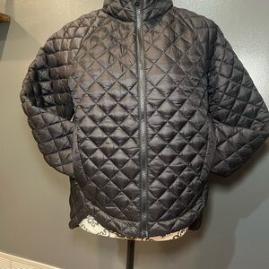 Athleta Whisper Featherless Puffer Jacket (Black)